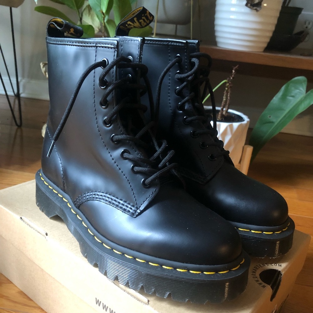 Dr Martens 1460 Bex combat boot